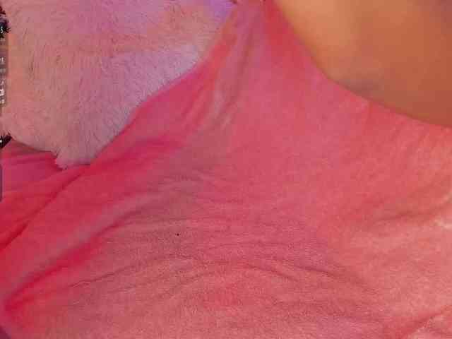 AlisseMiller webcam