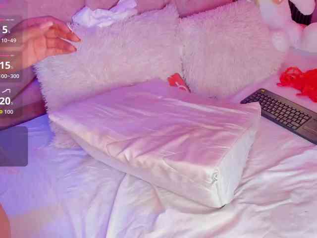 AlisseMiller AlisseMiller