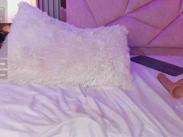 AlisseMiller AlisseMiller