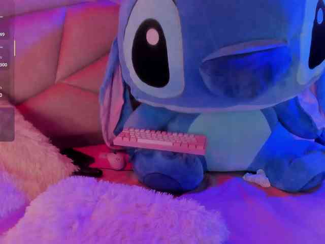 AlisseMiller webcam