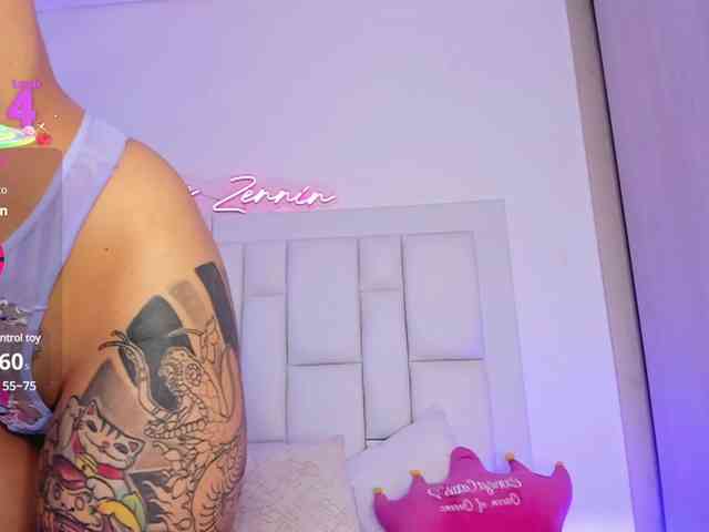 MAY-ZENNIN webcam