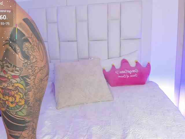 MAY-ZENNIN webcam