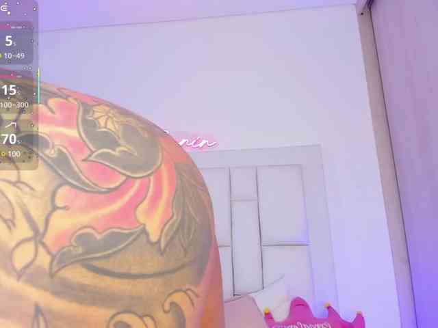 MAY-ZENNIN webcam