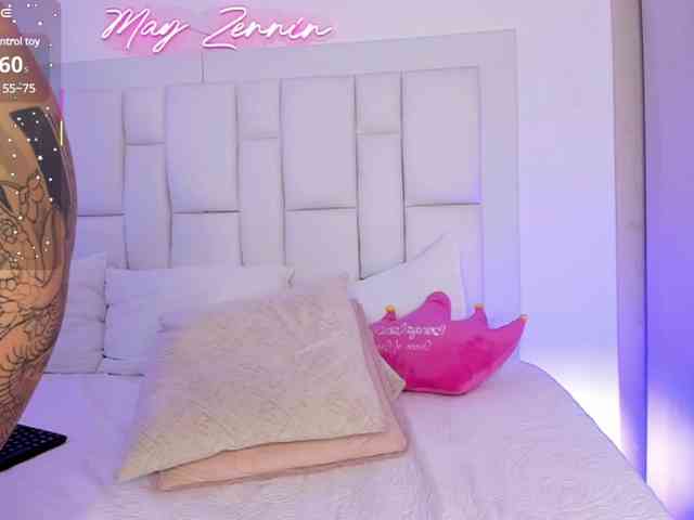 MAY-ZENNIN webcam