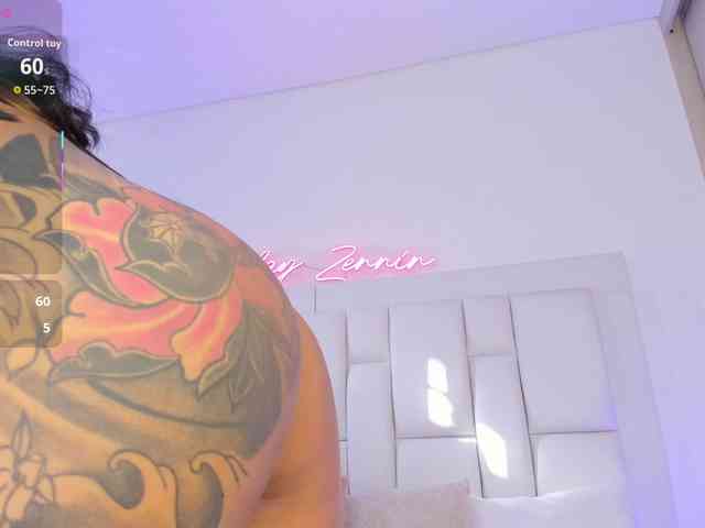 MAY-ZENNIN webcam