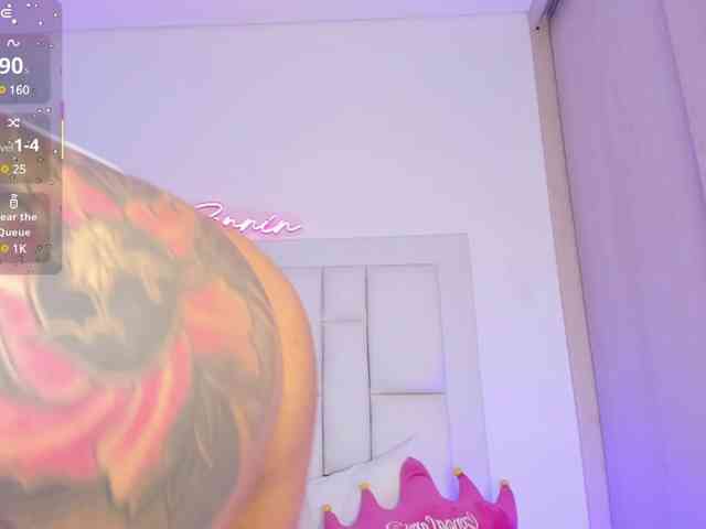 MAY-ZENNIN webcam