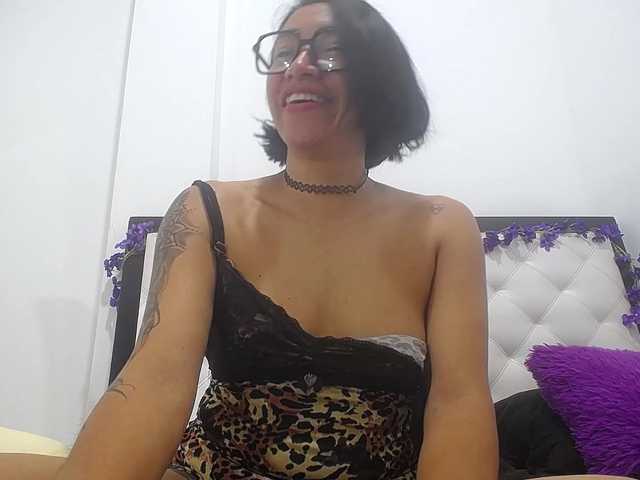 Horny-wife's BongaCams show and profile