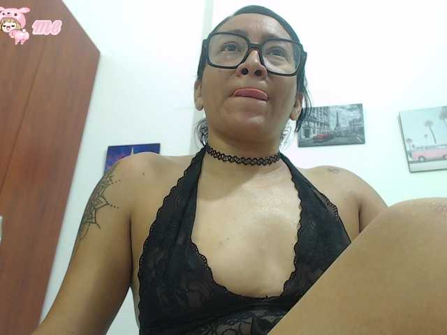 Horny-wife from BongaCams