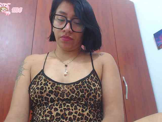 Horny-wife webcam