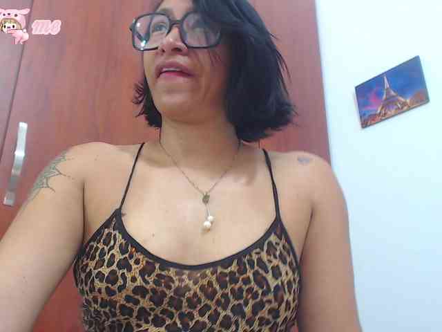 Horny-wife webcam