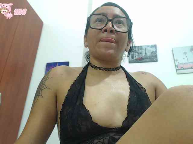 Horny-wife webcam