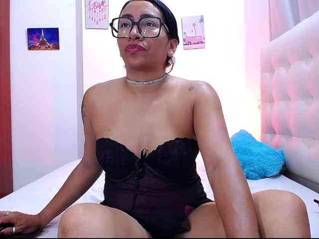 Horny-wife