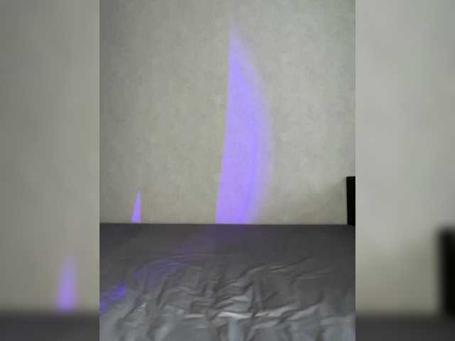 VII-VII-VII's BongaCams show and profile