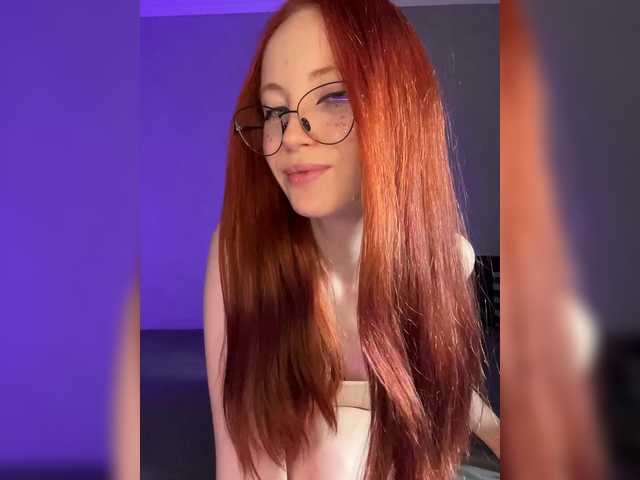 VII-VII-VII's BongaCams show and profile