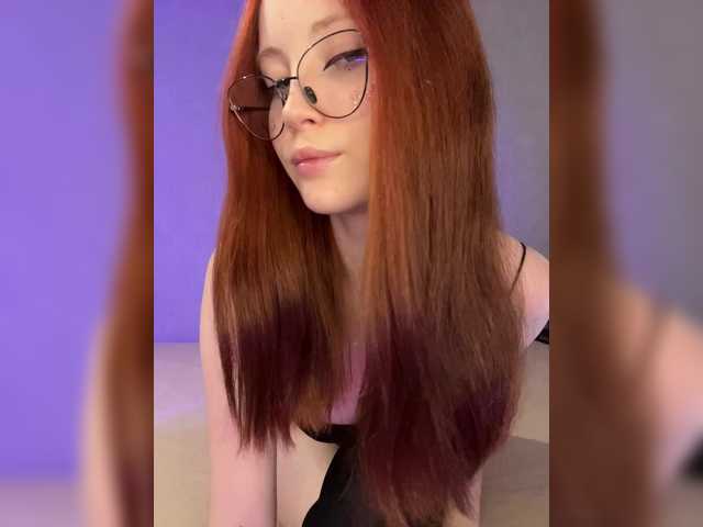 VII-VII-VII's BongaCams show and profile