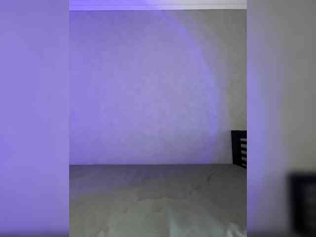 naked live chat VII-VII-VII