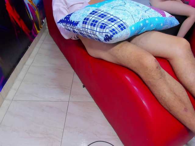 jessi-and-boy's BongaCams show and profile