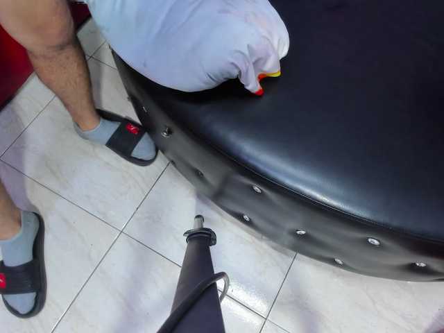 jessi-and-boy's BongaCams show and profile