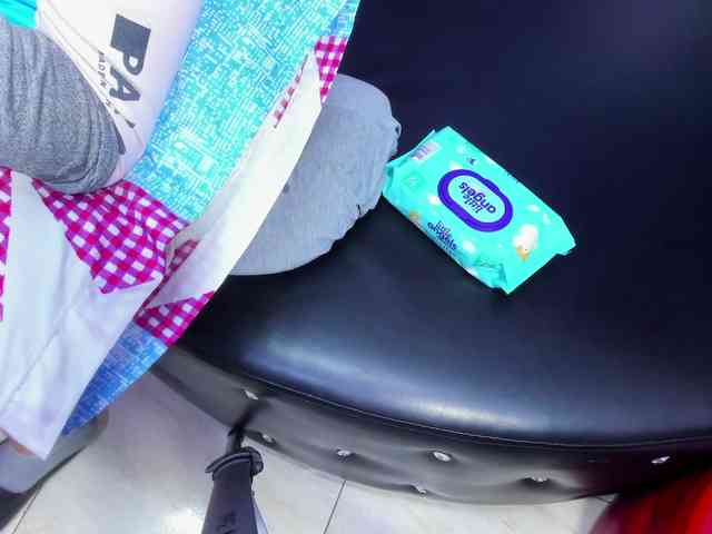 jessi_and_boy webcam