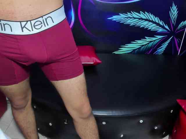 jessi_and_boy webcam