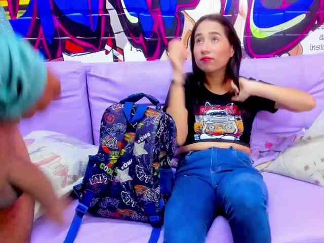 jessi_and_boy webcam