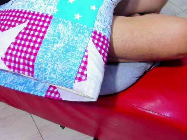 jessi_and_boy webcam