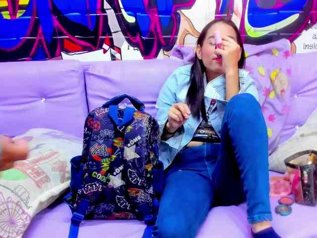 jessi_and_boy webcam