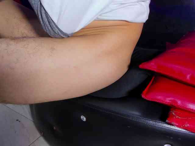 jessi_and_boy webcam