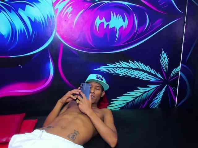 jessi_and_boy webcam