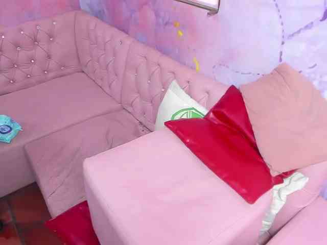 jessi-and-boy Live Webcam on BongaCams jessi-and-boy Live Webcam on BongaCams