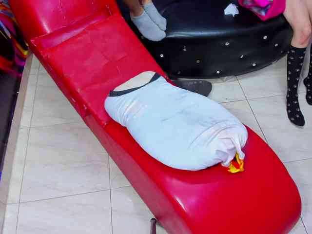 jessi_and_boy webcam