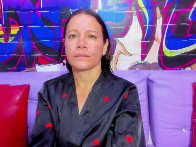 jessi_and_boy webcam