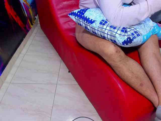 jessi_and_boy webcam