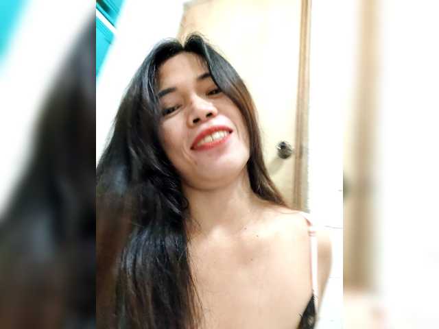 candicelovee's BongaCams show and profile