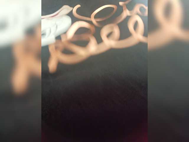 candicelovee's BongaCams show and profile