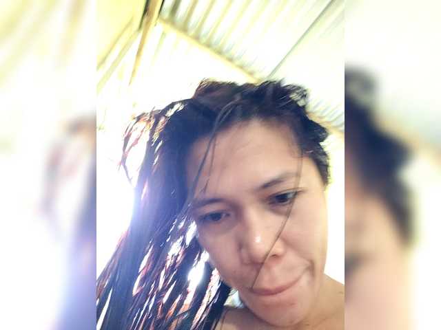 candicelovee's BongaCams show and profile