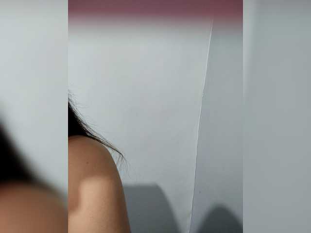 candicelovee's BongaCams show and profile