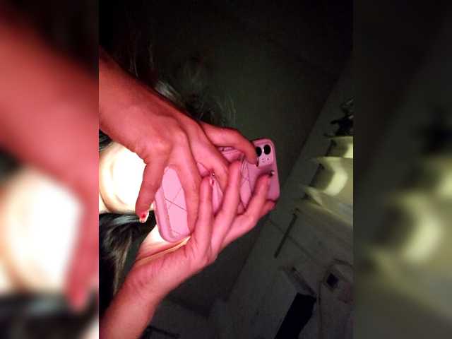 candicelovee from BongaCams is Freechat