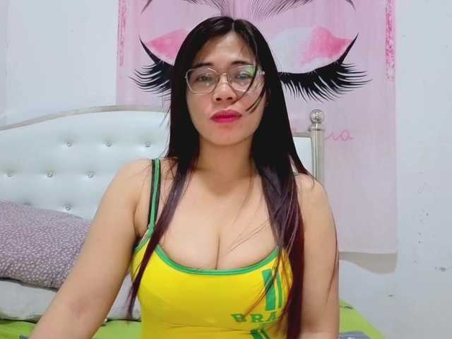 candicelovee's BongaCams show and profile