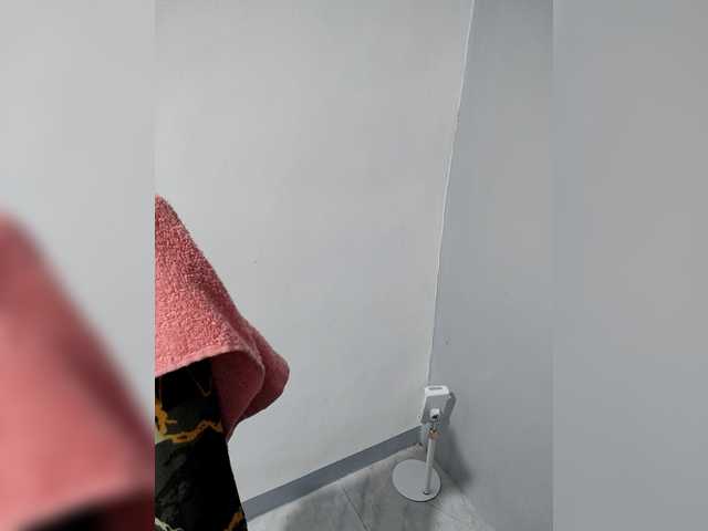 candicelovee's BongaCams show and profile