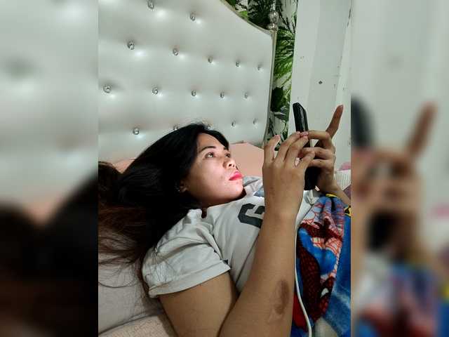 candicelovee's BongaCams show and profile