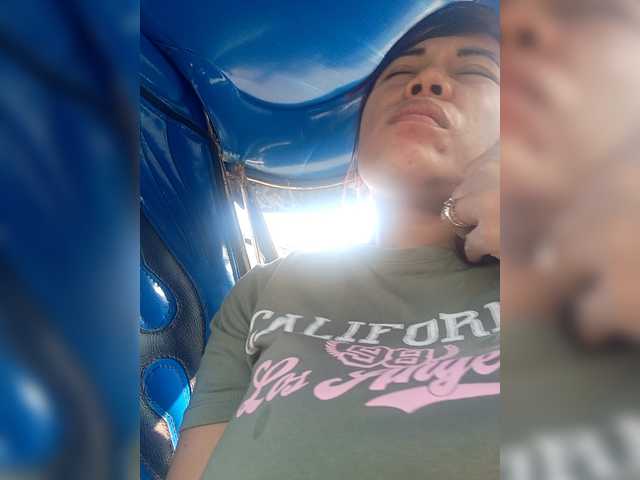 candicelovee's BongaCams show and profile