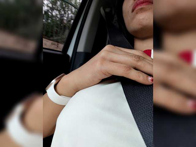 candicelovee's BongaCams show and profile