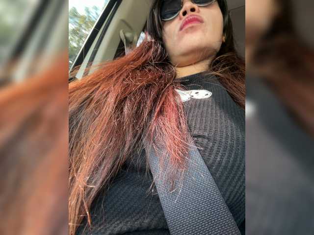 candicelovee's BongaCams show and profile