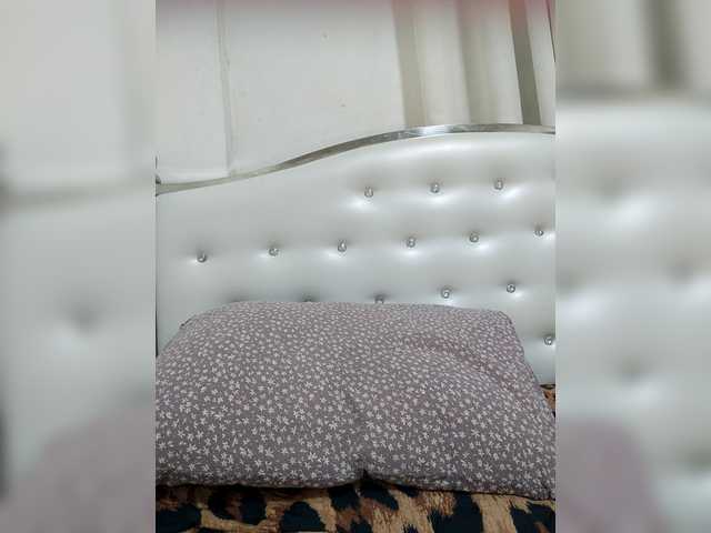 candicelovee from BongaCams is Freechat