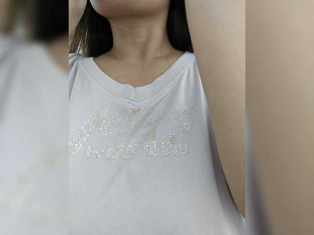 candicelovee's BongaCams show and profile