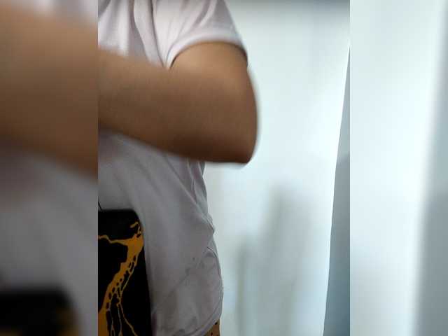 candicelovee — WELCOME TO CANDICE ROOM GUYS i love being vibrate it make me so wet and horny  so pls tip shuold be in publicgeneral chat thank u -..... 2nd thing i love doing thing all in my tip menu  winks   lets have fun :D ILOVE. U GUYS