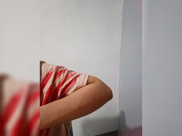 candicelovee's BongaCams show and profile