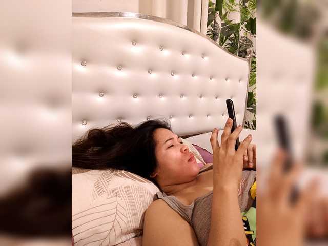 candicelovee's BongaCams show and profile