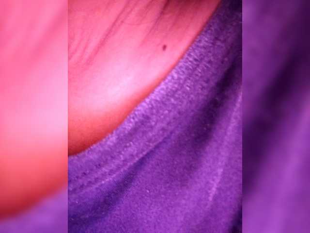 candicelovee's BongaCams show and profile